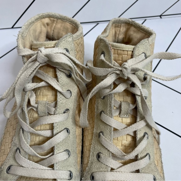 Ugg | Cayha Woven High Top Sherpa Lined Sneakers Tan Size 9 - Picture 3 of 14